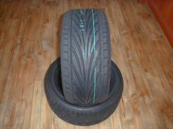 画像1: TOYO　タイヤ　TR1    225/40 R14 