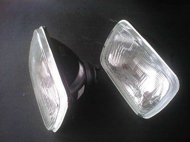 画像1: AE86　トレノ　角目　2灯式ライト